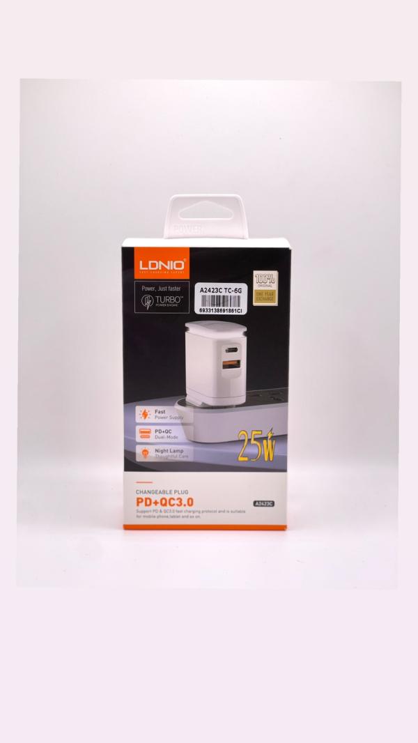 Cargador Casa LDNIO A2423C Lightning