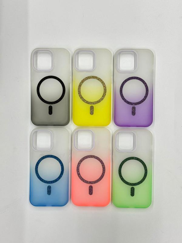 Estuche Magsafe color escarchado