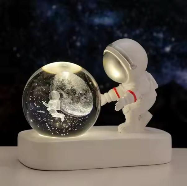 Esfera de Cristal con Luz de Figuras