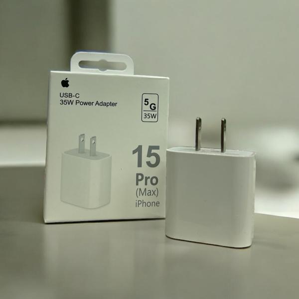 Cubo iPhone 15 Pro Max Tipo-C 35W