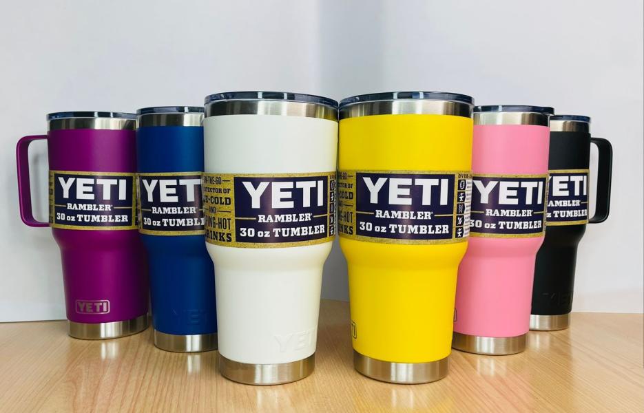 Vaso Termico YETI con Agarradera 1.1 30oz