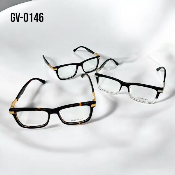 Marco Lente Givenchi