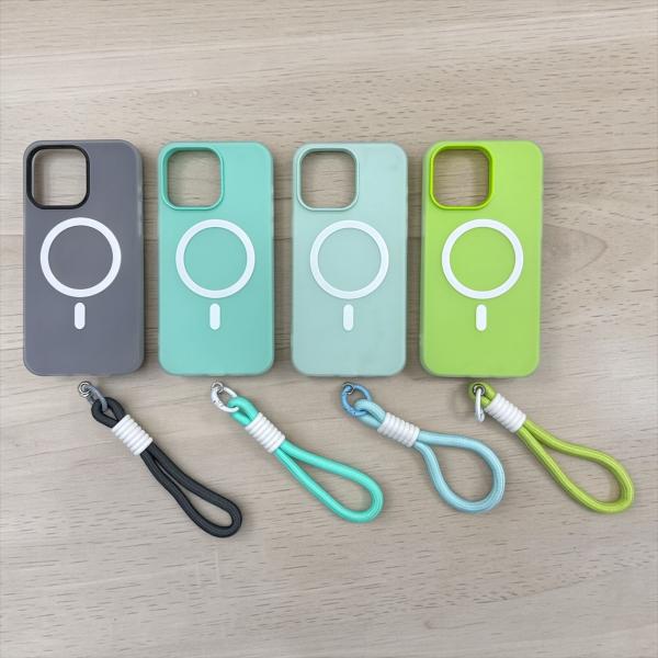 Estuche Silicon Magsafe con Correa